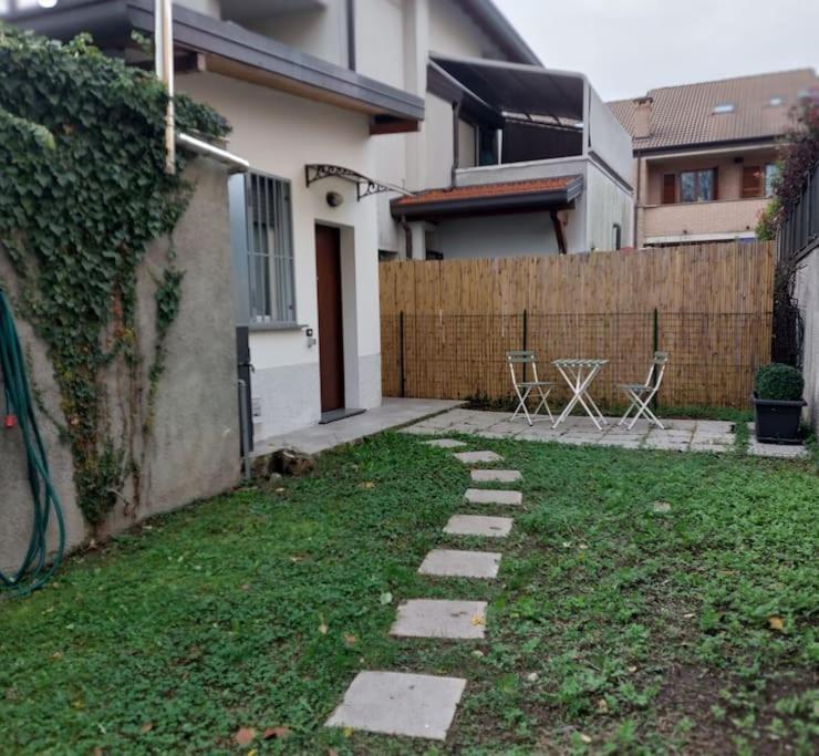 Smile Home! Graziosa Casa Con Parcheggio E Giardino Bovísio-Masciago Milanese Buitenkant foto
